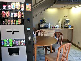 Sidney James Mountain Lodge