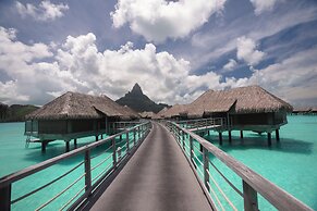 InterContinental Bora Bora Resort and Thalasso Spa by IHG