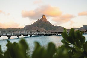 InterContinental Bora Bora Resort and Thalasso Spa by IHG