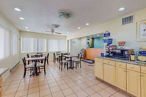Days Inn by Wyndham Socorro