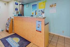 Days Inn by Wyndham Socorro