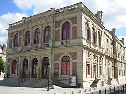 ibis Chartres Ouest Luce