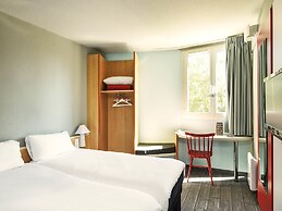 ibis Chartres Ouest Luce