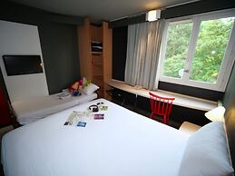 ibis Chartres Ouest Luce