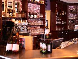 ibis Chartres Ouest Luce