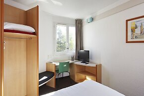 ibis Chartres Ouest Luce