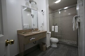 Alpha Inn & Suites