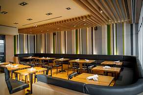 The Listel Hotel Vancouver