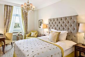Fairmont Hotel Vier Jahreszeiten Hamburg
