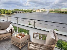 Fairmont Hotel Vier Jahreszeiten Hamburg