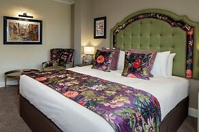 The Three Swans Hotel, Market Harborough, Leicestershire
