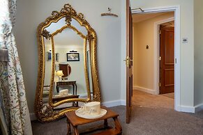 The Three Swans Hotel, Market Harborough, Leicestershire