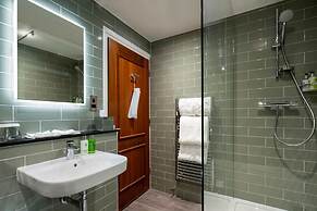 The Three Swans Hotel, Market Harborough, Leicestershire