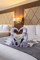 Palazzo Lakeside Hotel