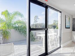 Palazzo Lakeside Hotel