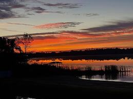 Palazzo Lakeside Hotel