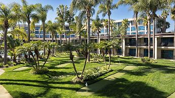 DoubleTree by Hilton San Diego Bayside