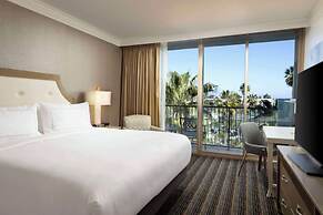 DoubleTree by Hilton San Diego Bayside