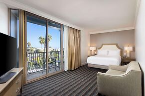 DoubleTree by Hilton San Diego Bayside