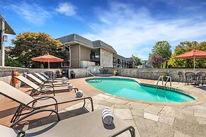 Best Western Plus Burnaby Hotel