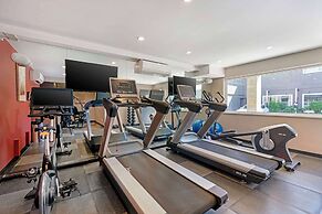 Best Western Plus Burnaby Hotel