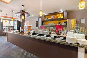 Best Western Plus Burnaby Hotel