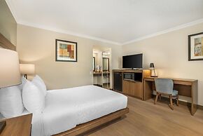 Best Western Plus Burnaby Hotel