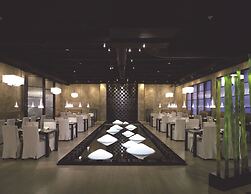 DoubleTree by Hilton Libertyville - Mundelein