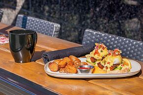 Best Western Plus Sands