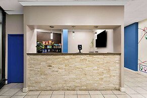 Travelodge by Wyndham Aberdeen