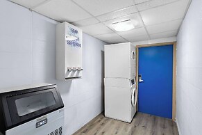 Travelodge by Wyndham Aberdeen