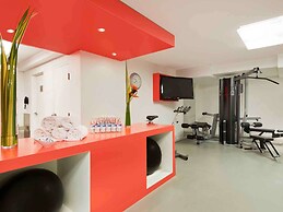 Novotel Montreal Centre