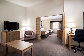 Best Western Golden Spike Inn & Suites
