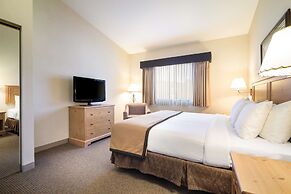 Best Western Golden Spike Inn & Suites