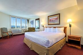 Grand Vista Hotel
