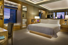 Four Seasons Hotel New York