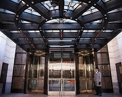 Four Seasons Hotel New York