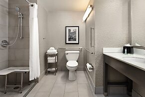 Courtyard by Marriott Minneapolis Downtown