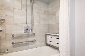 Embassy Suites by Hilton Portland Maine