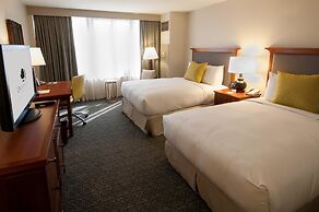 DoubleTree by Hilton Chicago - Oak Brook