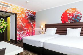 Golden Tulip Hotel Central