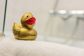 Golden Tulip Hotel Central