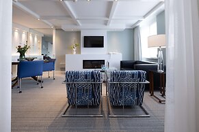 Golden Tulip Hotel Central