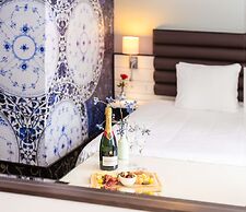 Golden Tulip Hotel Central