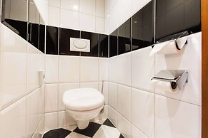 Golden Tulip Hotel Central