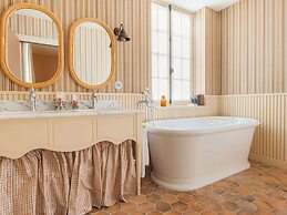Abbaye des Vaux De Cernay by Paris Society