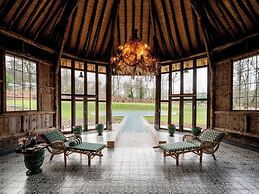 Abbaye des Vaux De Cernay by Paris Society
