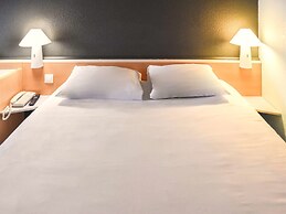 ibis Rochefort
