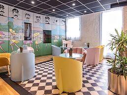 ibis Rochefort