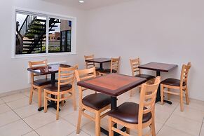 Good Living Inn